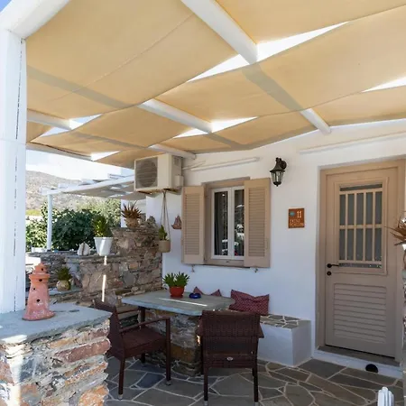 Guest house Irini 4*