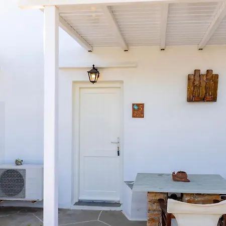 Irini Guest house