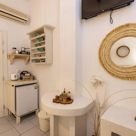 Irini Platis Gialos (Sifnos)