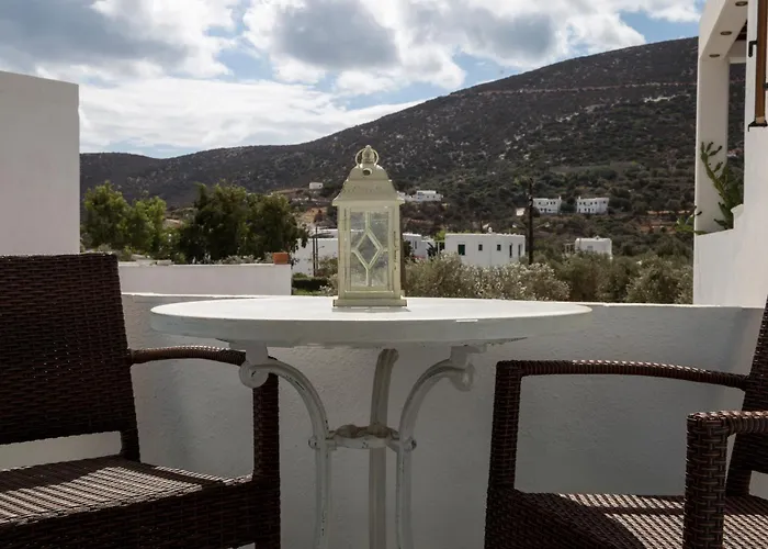 Irini 4* Platis Gialos (Sifnos)